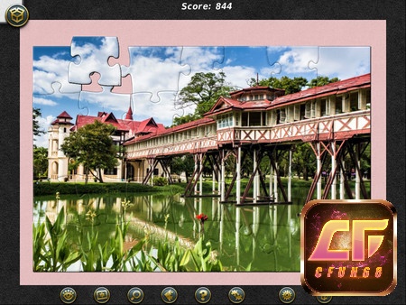 Trong 1001 Jigsaw. Castles and Palaces người chơi sẽ khám phá vô số biểu tượng kiến trúc đặc sắc