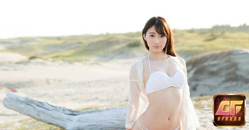 Ichika Hoshimiya đã bắt đầu sự nghiệp trong ngành công nghiệp phim khiêu dâm vào tháng 10/2018