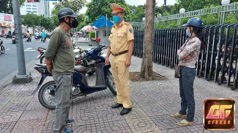 Mơ thấy công an bắt đánh số gì - Chiêm bao có thể là điềm báo tốt lành hoặc xui rủi