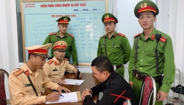 Mơ thấy công an bắt đánh số gì? Giải mã chi tiết nhất