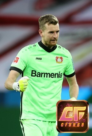 Lukas Hradecky là nơi đội bóng đặt niềm tin