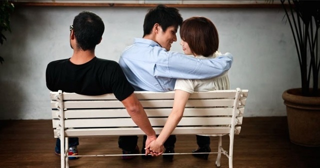 Mơ thấy vợ ngoại tình nên chọn số mấy, con gì để về bờ?
