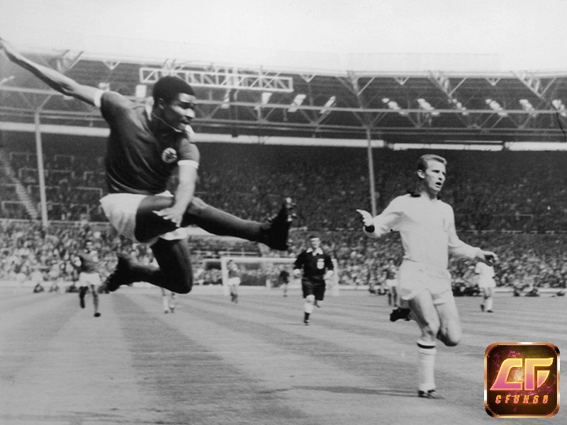 Tiền đạo hay nhất World Cup - Eusébio (Bồ Đào Nha)