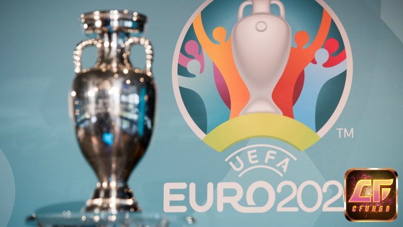 Euro là giải đấu bóng đá lớn và thu hút sự quan tâm của mọi người trên thế giới