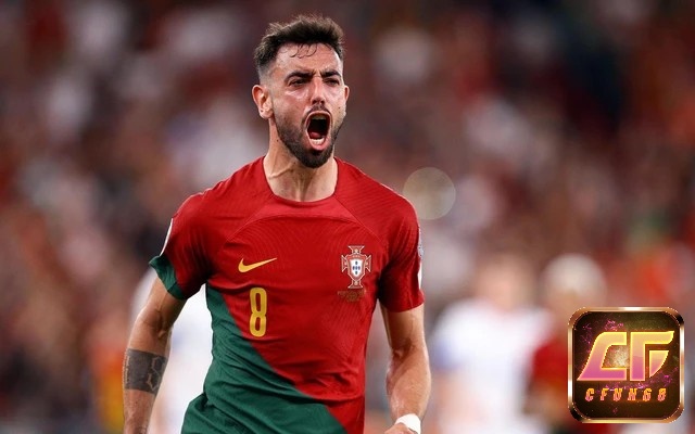 Bruno Fernandes là tiền vệ tấn công với lối chơi cực sáng tạo và hấp dẫn