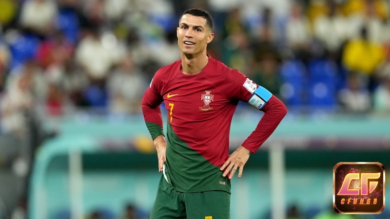 Cristiano Ronaldo là tiền đạo đầy tài năng và mang trong mình những chiến tích huy hoàng