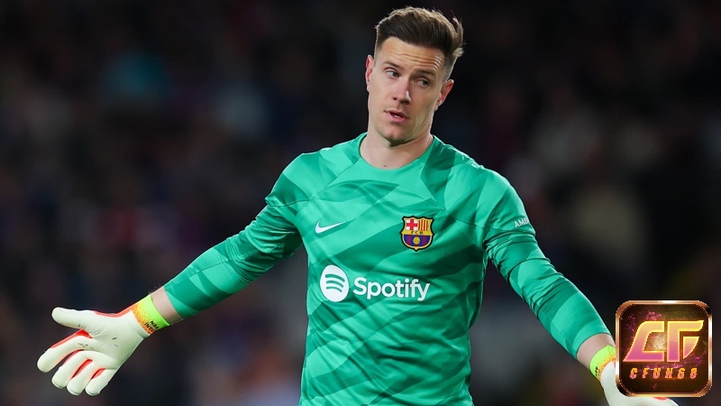 Ter Stegen là một thủ môn trẻ đầy tài năng và triển vọng