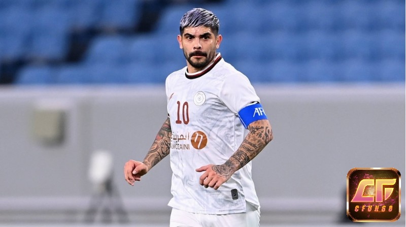 Ever Banega là tiền vệ hay nhất C2 với khả năng cầm bóng chắc chắn