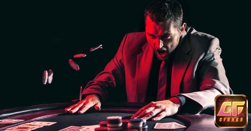 "Tell" là những biểu hiện vô tình tiết lộ thông tin về bài của đối thủ