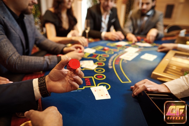 Nhận diện phong cách đối thủ giúp người chơi dự đoán hành động và điều chỉnh chiến thuật.