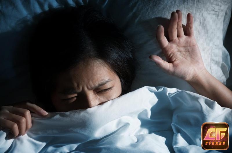 Chiêm bao thấy người thân mất sống lại gắn với số 03, 30 được xem là dấu hiệu khơi dậy ký ức xưa, khuyên bạn nên chiêm nghiệm.