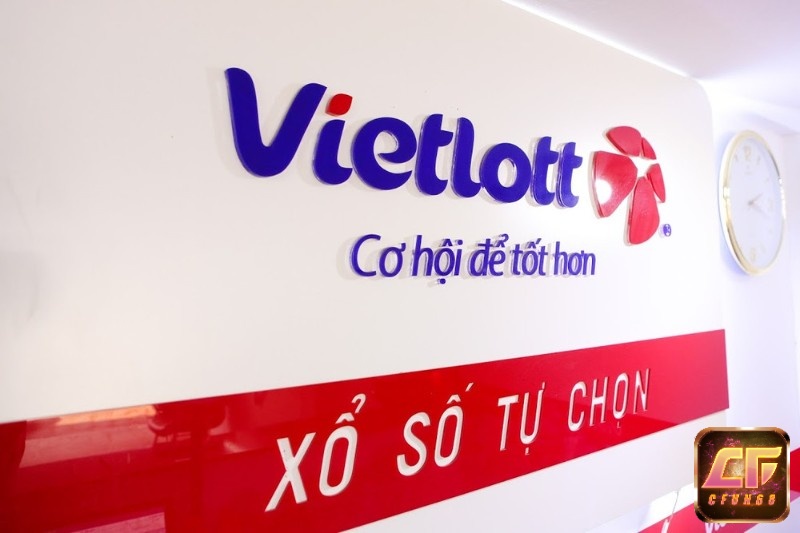 Vietlott hấp dẫn người chơi với giải Jackpot lũy tiến khổng lồ và nhiều lựa chọn linh hoạt, hiện đại so sánh xổ số kiến thiết vs Vietlott.