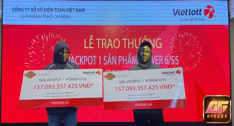 Lĩnh thưởng Vietlott nhanh chóng cùng bảo mật và hiện đại giúp người trúng hoàn toàn yên tâm về thông tin cá nhân trong so sánh xổ số kiến thiết vs Vietlott.